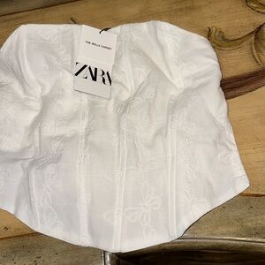 Zara- NWT-White Bella Corset- M